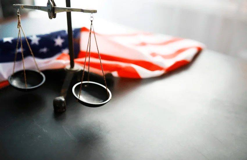 Nueva Ley de Condominios de Florida Implicaciones y Oportunidades