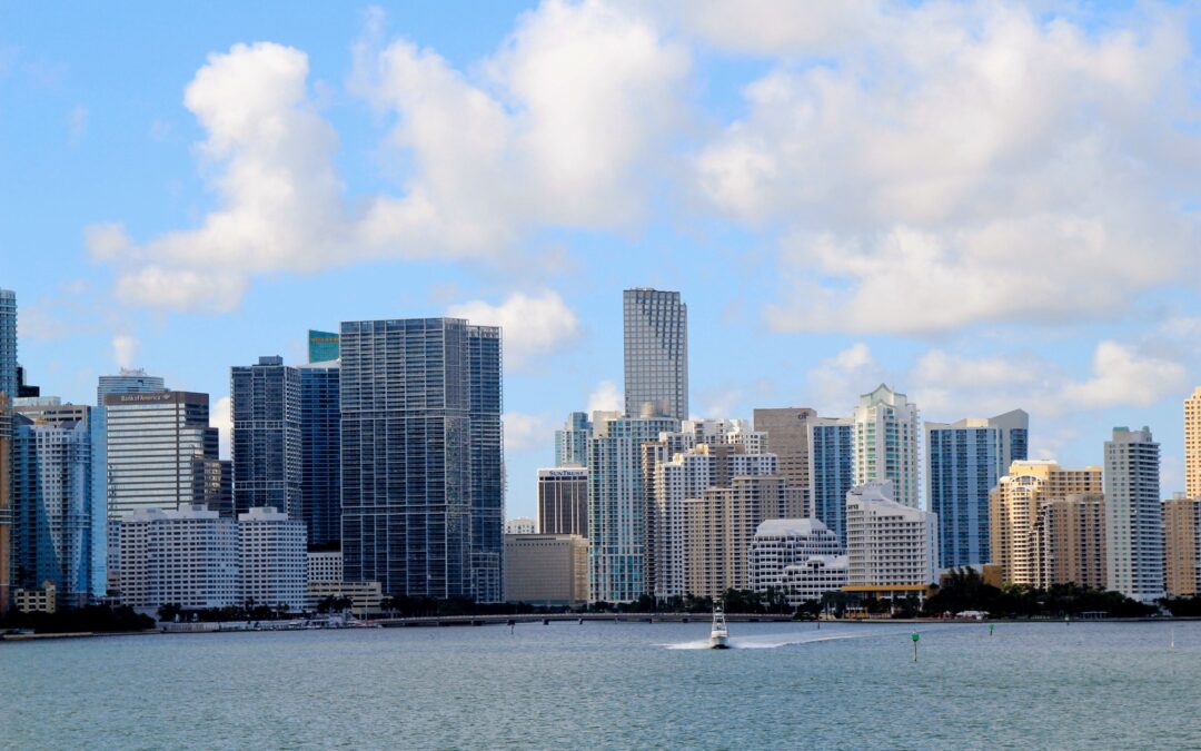 5 vecindarios Smart Money: Para invertir en Miami | Jester Nino